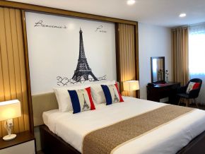 Phòng Paris